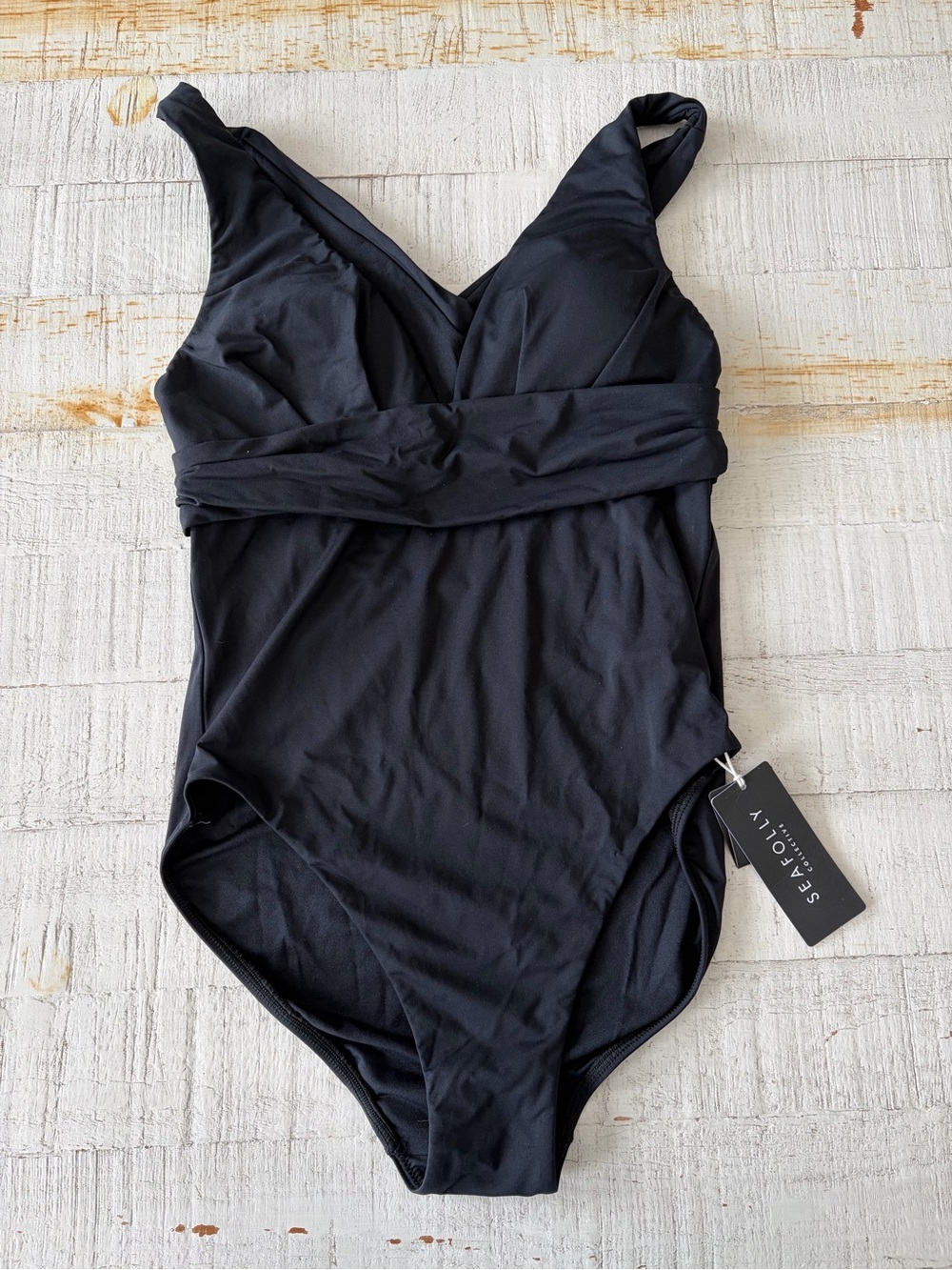 Seafolly Collective NWT size 8 US Black Cross Back One Piece Swimsuit V-Neck